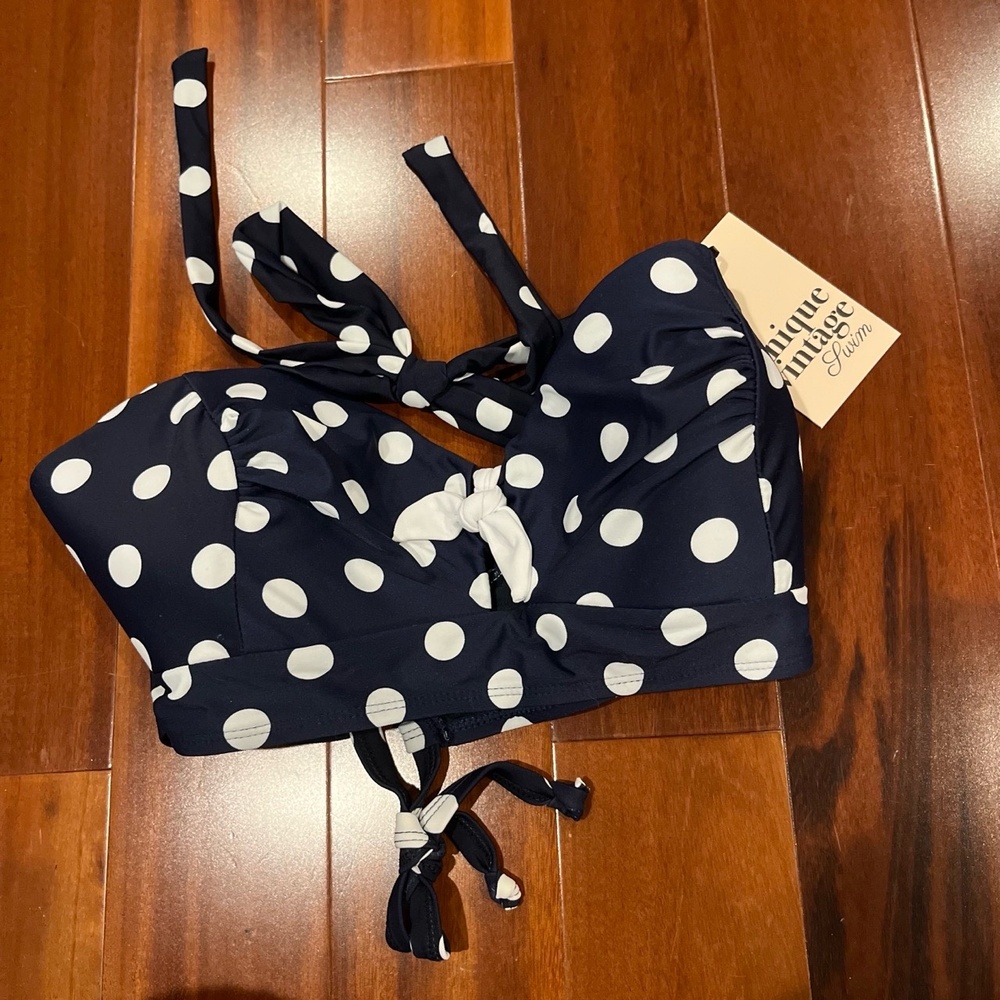 New NWT Unique Vintage Bikini Swim Top Blue White Polka Dot Sailor Bow Sz Medium